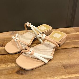 Dolce Vita White and Tan Beige Strappy Sandals sz 7